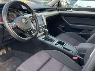 Volkswagen Passat foto 7