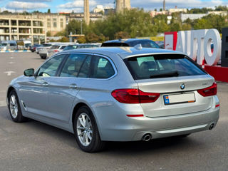 BMW 5 Series foto 7