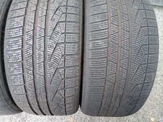 305 30 R21 265 35 R21 Pirelli iarna foto 3