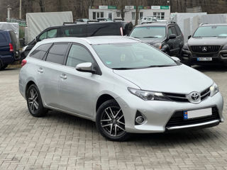 Toyota Auris foto 4