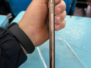 Se vinde iPhone XS Max 256 Gold foto 3