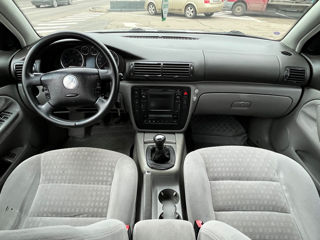 Volkswagen Passat foto 5