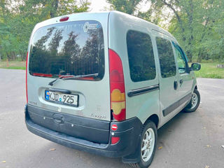 Renault Kangoo foto 2