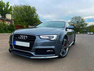 Audi A5 foto 1