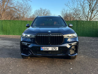 BMW X7 foto 3