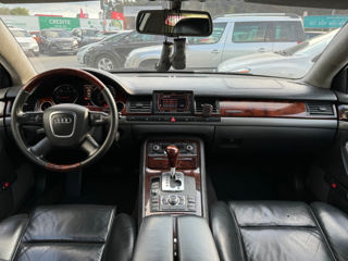 Audi A8 foto 8