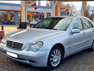 Mercedes C-Class