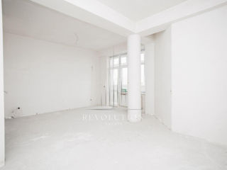 Apartament cu 3 camere, 118 m², Ciocana, Chișinău foto 6