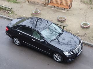 Mercedes E Class foto 2