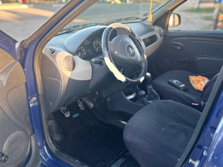 Dacia Logan foto 4