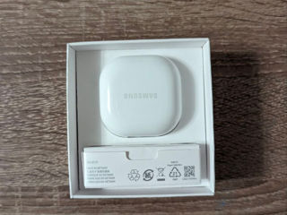 Samsung Galaxy Buds 2 white foto 4