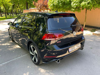 Volkswagen Golf foto 9