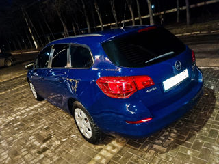 Opel Astra foto 4