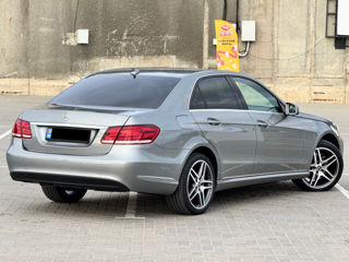 Mercedes E-Class foto 4