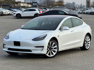 Tesla Model 3 foto 3