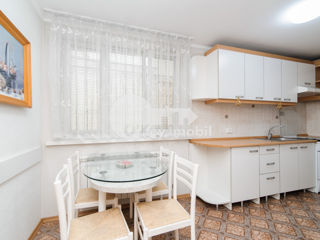 Apartament cu 2 camere, 55 m², Centru, Chișinău foto 5