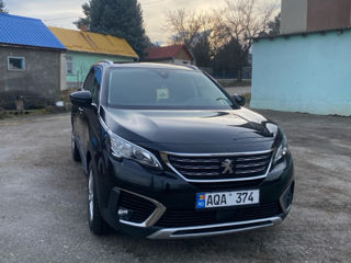 Peugeot 5008 foto 2