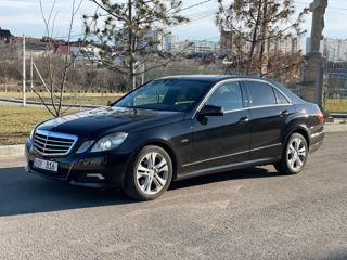 Mercedes E-Class foto 2