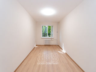 Apartament cu 3 camere, 92 m², Botanica, Chișinău foto 9