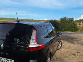 Renault Grand Scenic foto 6