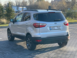 Ford EcoSport foto 4