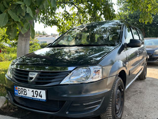 Dacia Logan foto 1