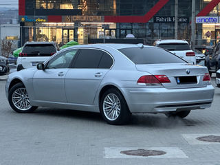 BMW 7 Series foto 5