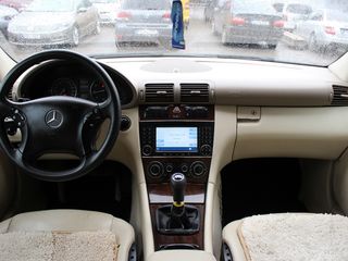 Mercedes C Class foto 5