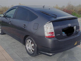 Toyota Prius foto 2