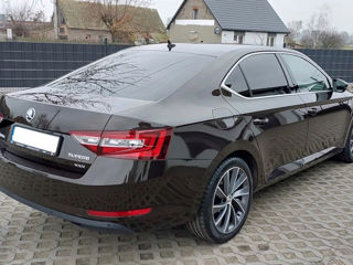 Skoda Superb foto 5