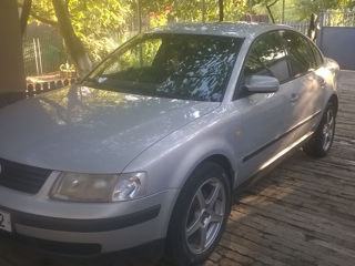 Volkswagen Passat foto 4