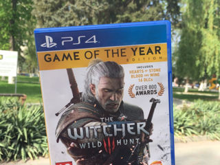 Vând/schimb joacă the witcher wild hunt