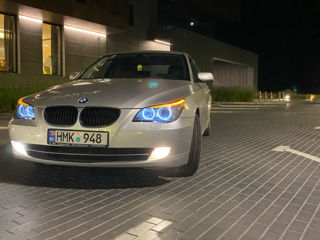 BMW 5 Series foto 2