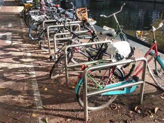 Parcare pentru biciclete/парковки для велосипедов foto 4
