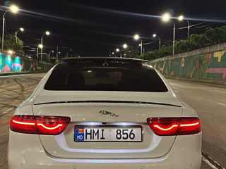 Jaguar XE фото 3