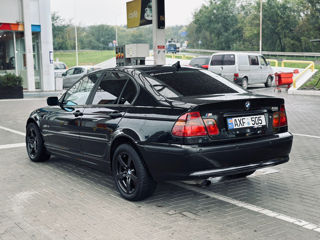 BMW 3 Series foto 2