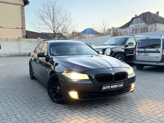 BMW 5 Series foto 2