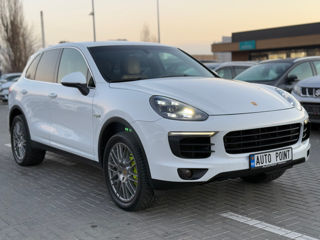 Porsche Cayenne foto 2