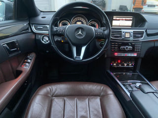 Mercedes E-Class foto 9