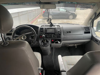 Volkswagen Caravelle foto 4