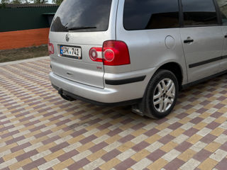 Volkswagen Sharan foto 5