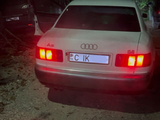 Audi A8 foto 2