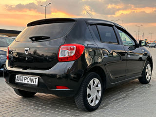 Dacia Sandero foto 3