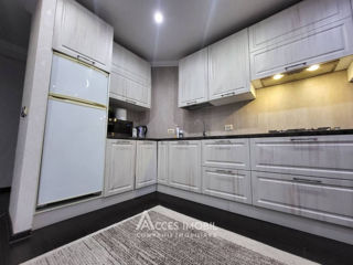 Apartament cu 2 camere, 56 m², Botanica, Chișinău foto 7