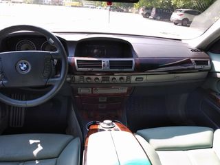 BMW 7 Series foto 5