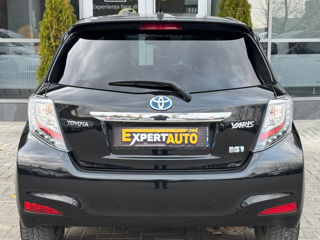 Toyota Yaris foto 5