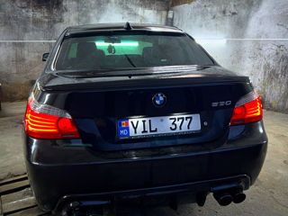 BMW 5 Series foto 9