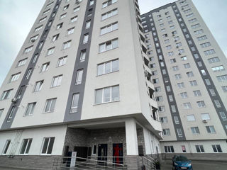 Apartament cu 2 camere, 85 m², Botanica, Chișinău foto 9