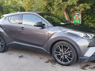 Toyota C-HR foto 5