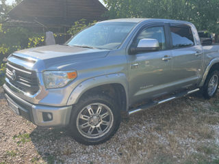 Toyota Tundra foto 3